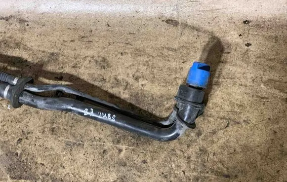 Audi A8 S8 D4 4H Adblue tank cap 1110785