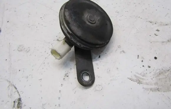 Honda CR-V Horn signal GMAUTO4574097