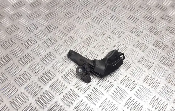 Mercedes-Benz E W212 Other engine bay part A6511590246