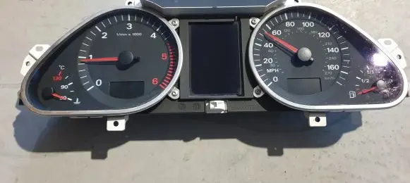Audi A6 S6 C6 4F Speedometer (instrument cluster) 4F0920950R