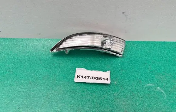 Ford Fiesta Front indicator light 8A61-13B381-A