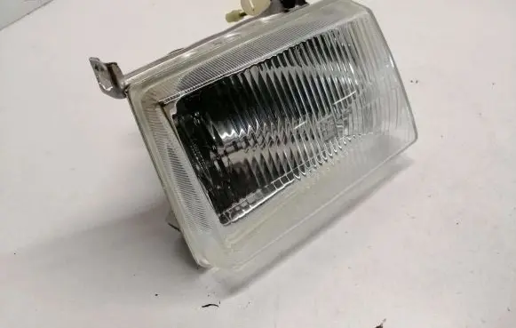 Ford Escort Headlight/headlamp