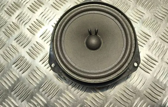 Opel Corsa E Front door speaker 13448447 528393184 7297240