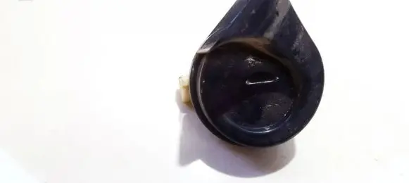 Citroen Xsara Picasso Horn signal E9703881157