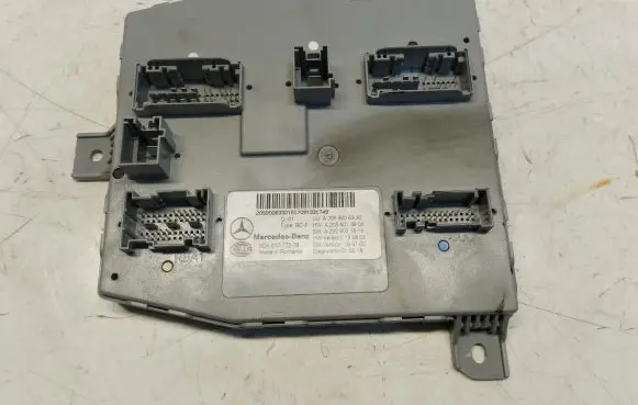 Mercedes-Benz GLC X253 C253 SAM control unit 5DK010772