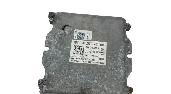 Audi e-tron Headlight ballast module Xenon 7PP941572A W003T25077 7PP941572AC