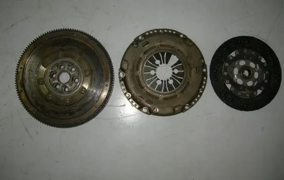Audi A1 Clutch set kit 03L