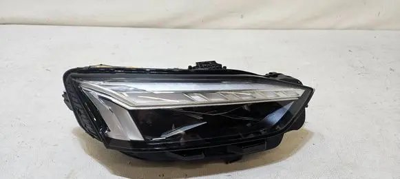 Audi A5 Headlight/headlamp 8W6941086
