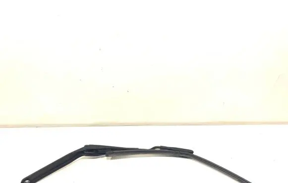 Mini Cooper Countryman R60 Windshield/front glass wiper blade 9806440