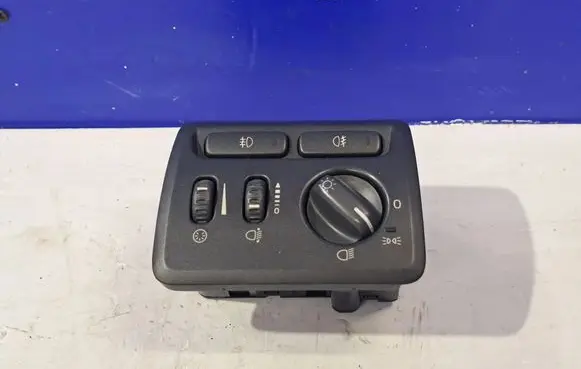Volvo V70 Light switch 9441233