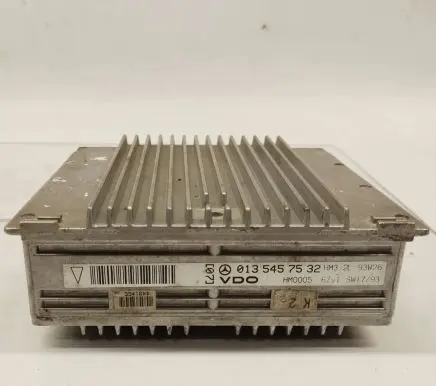 Mercedes-Benz S W140 Engine control unit/module 0135457532 412229004001 VDO412229004001