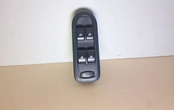 Renault Scenic II - Grand scenic II Electric window control switch 156018070 025330