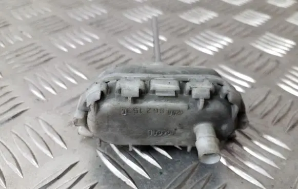 Fuel tank cap lock motor