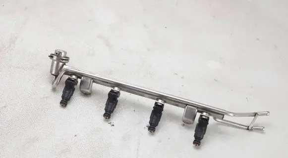 Audi A3 S3 8L Fuel injectors set 06A133681B 06A906031BA 028015601