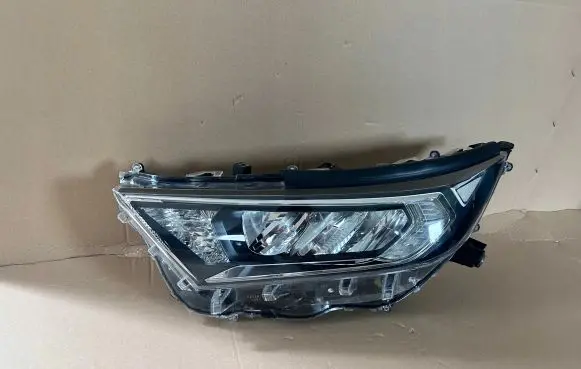 Toyota RAV 4 (XA50) Headlight/headlamp