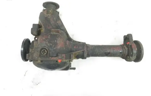 Nissan Pathfinder R50 Rear differential 