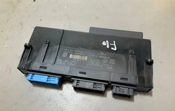 BMW 5 F10 F11 Comfort/convenience module 9353419