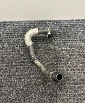 Volvo XC90 Engine coolant pipe/hose 31368146