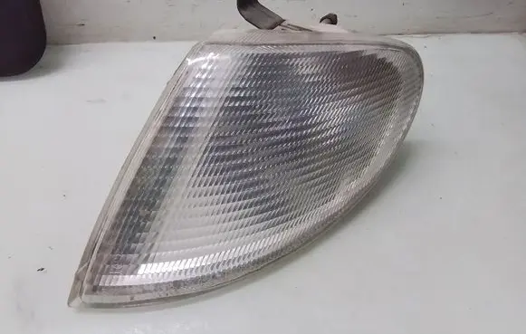 Front indicator light