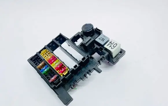Audi TT TTS Mk2 Fuse box set 8J0937503