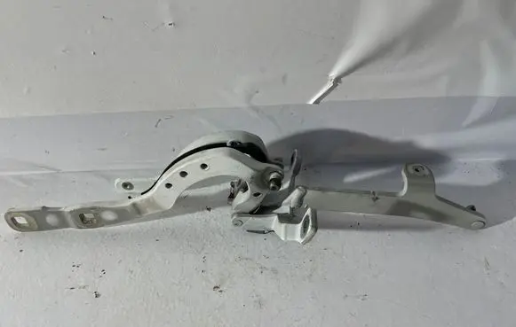 BMW 5 F10 F11 Tailgate/trunk/boot hinge 7206639 17120310