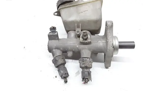 Volvo S60 Master brake cylinder