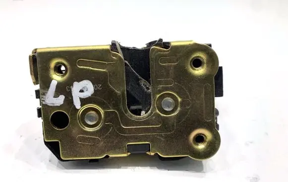 Opel Movano A Front door lock 