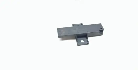Audi A4 S4 B9 8W Keyless system antenna 4M0907247