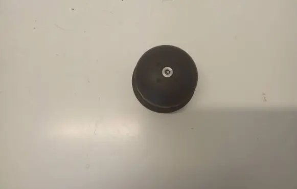 Volvo XC60 Oil filter cover 31321084