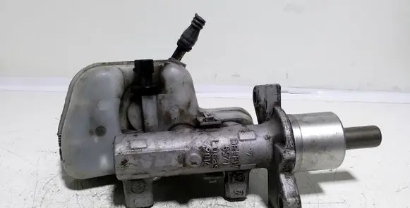 Opel Zafira A Master brake cylinder 32066735