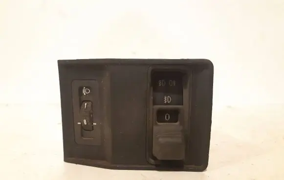 BMW 5 E34 Fog light switch 1384007