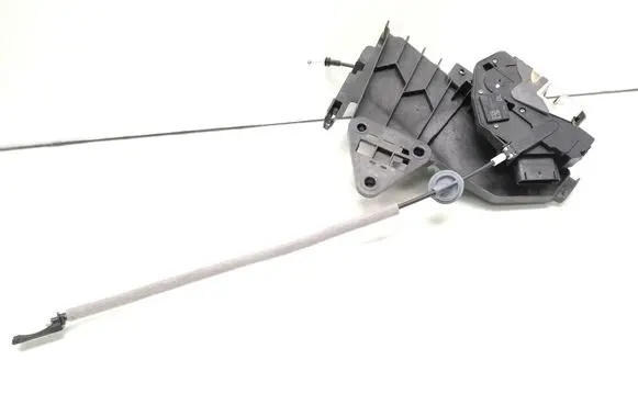 Volvo V60 Front door lock 31301740 30784315 913032105