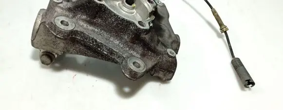 BMW 1 E81 E87 Front wheel hub 6764444