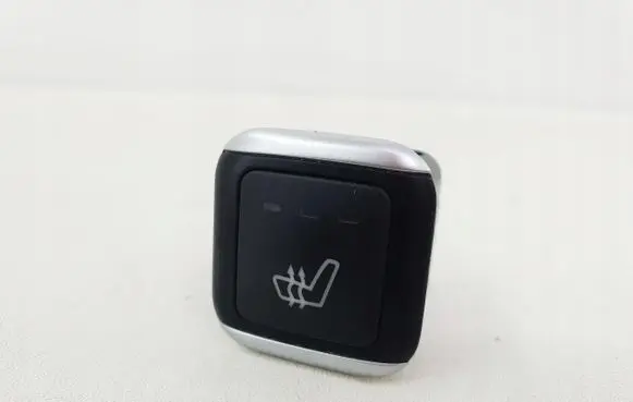 Mercedes-Benz CLS C218 X218 Seat heating switch 