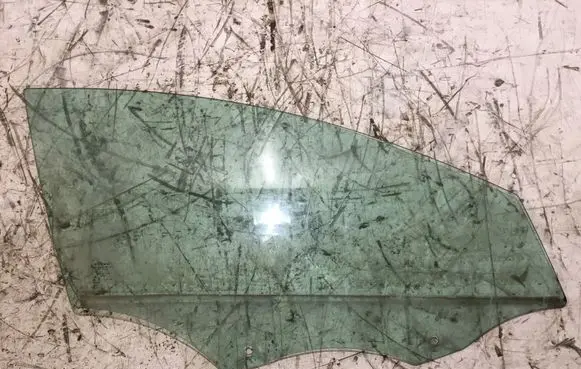 Volvo V60 Front door window glass four-door 43R001106