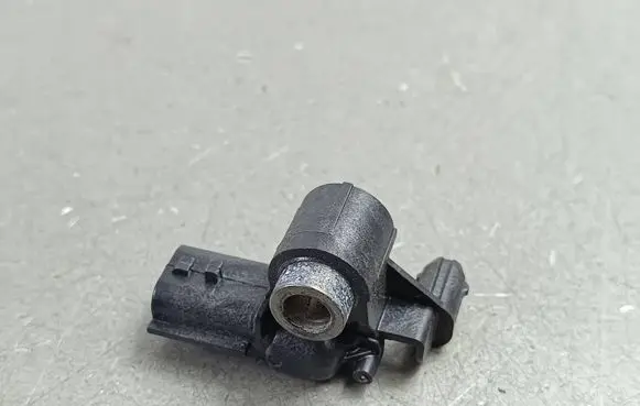 Renault Arkana Airbag deployment crash/impact sensor 988301833R