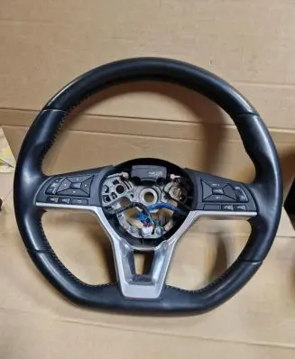 Nissan X-Trail T32 Steering wheel