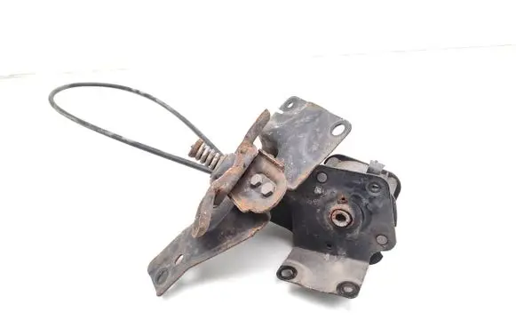 Opel Movano B Spare wheel mounting bracket 