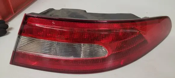 Jaguar XF X250 Rear/tail lights 8X2313404BD