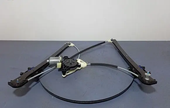 Audi Q7 4M Rear door window regulator with motor 4M0839462A