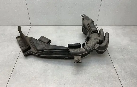 Nissan X-Trail T32 Air intake duct part 4BE0B 4BE0A