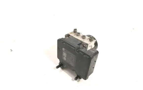 Skoda Octavia Mk2 (1Z) ABS Pump 1K0907379BL 1K0614517DP