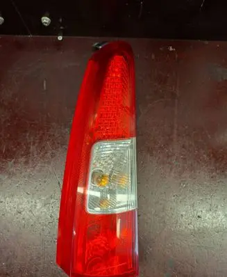 Volvo V70 Rear/tail lights
