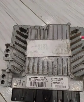 Renault Scenic II - Grand scenic II Engine control unit/module ECU 8200659536