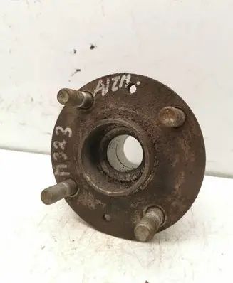 Mazda 323 Rear wheel bearing hub 