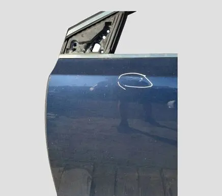 Volvo V40 Front door