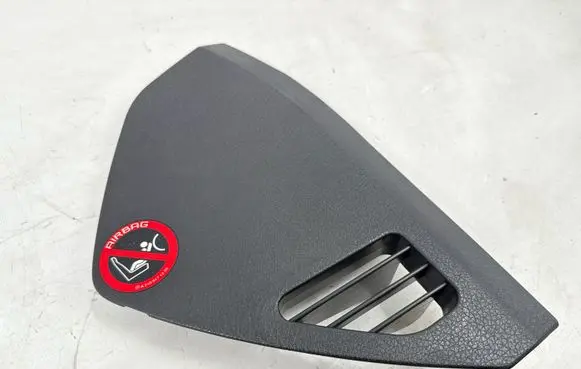 Dashboard side end trim