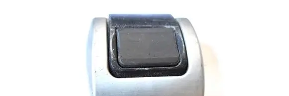 Audi A6 S6 C6 4F Bracket in trunk/boot 4F9863539