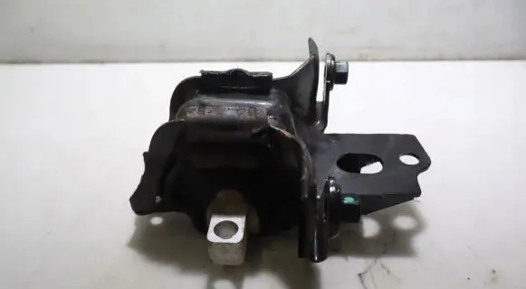 Skoda Fabia Mk3 (NJ) Engine mount vacuum valve 