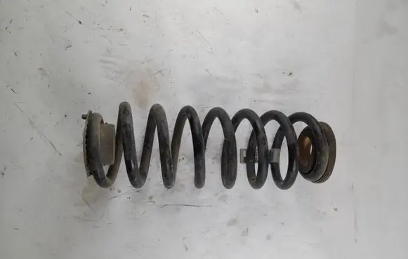 Jeep Cherokee Rear coil spring 68157882AB